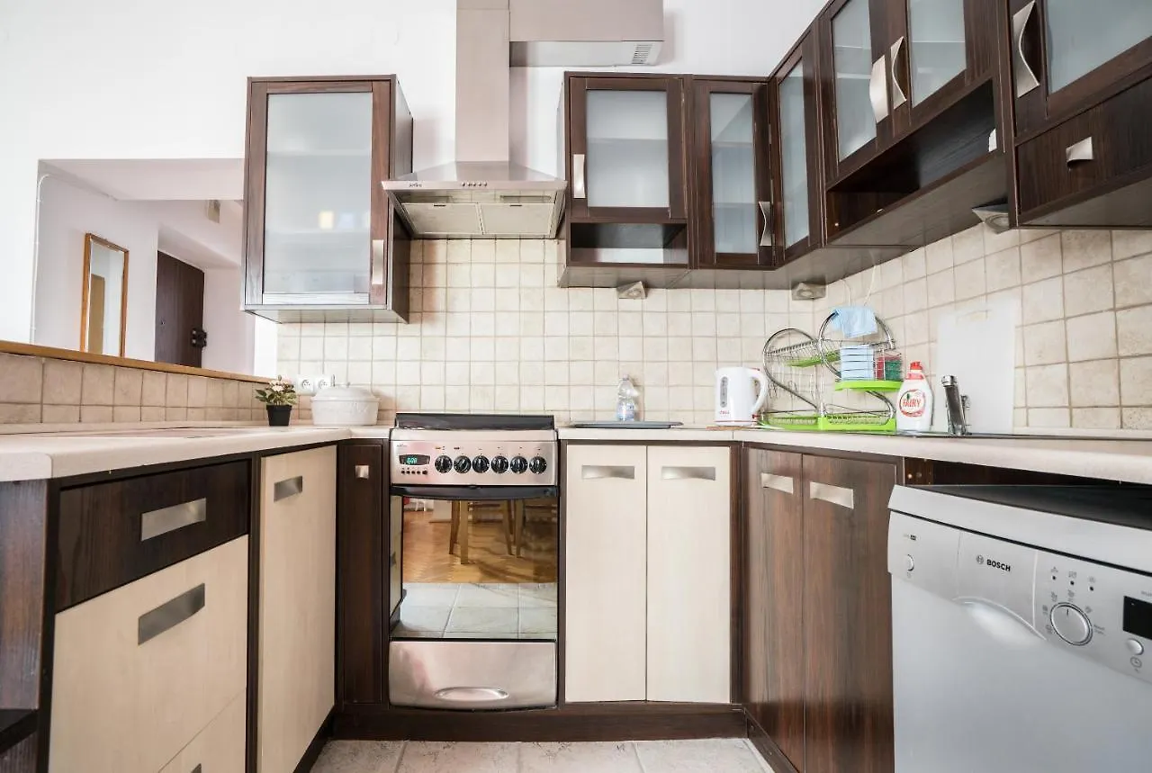 Elegant Apartment Ordynacka وارسو بولندا
